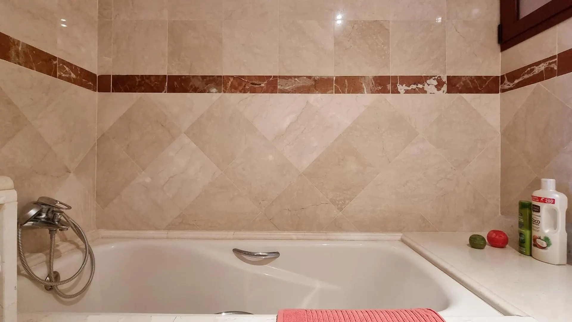 Jardines De Don Carlos Apartment Μαρμπέλλα