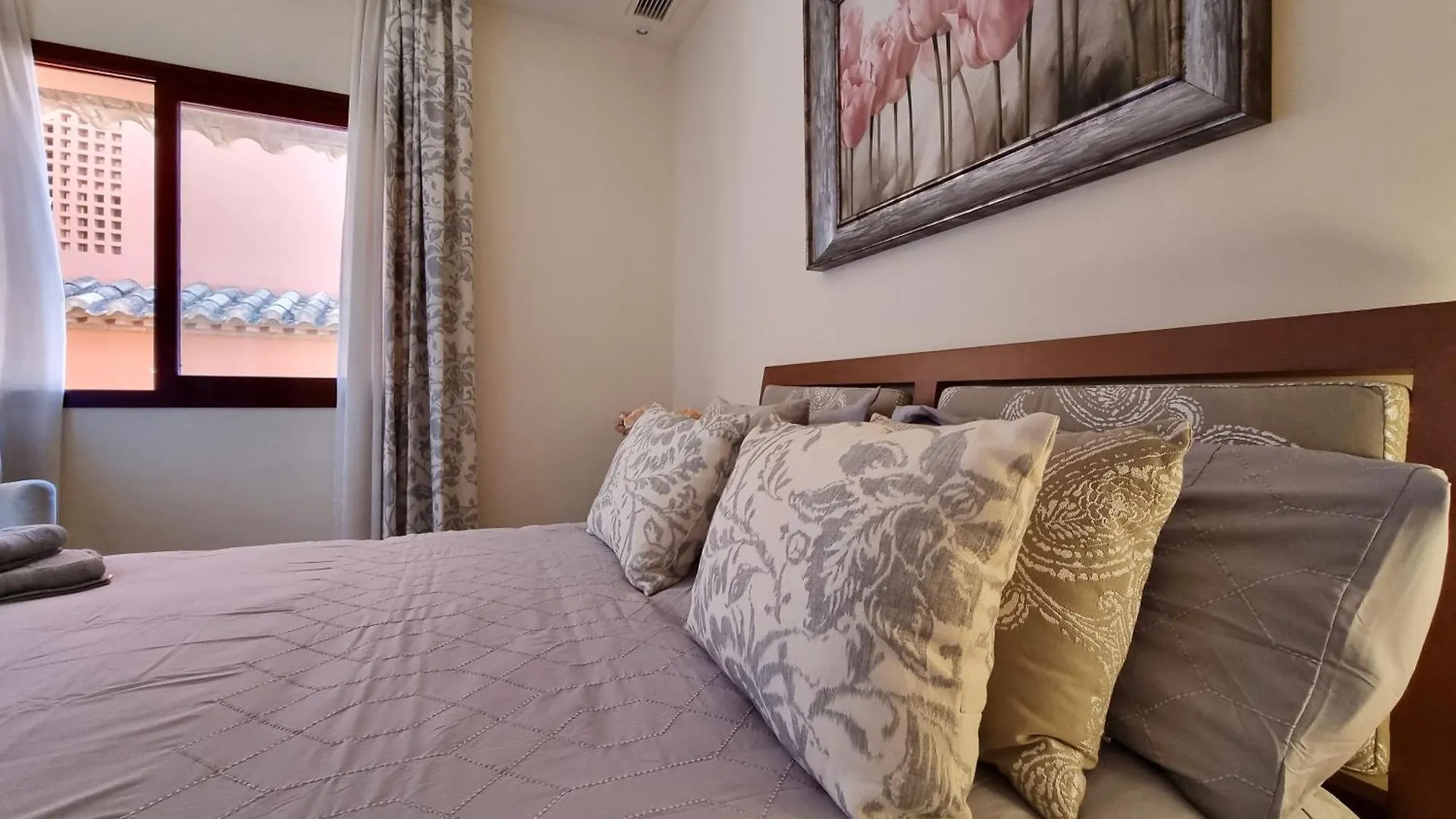 Jardines De Don Carlos Apartment Μαρμπέλλα