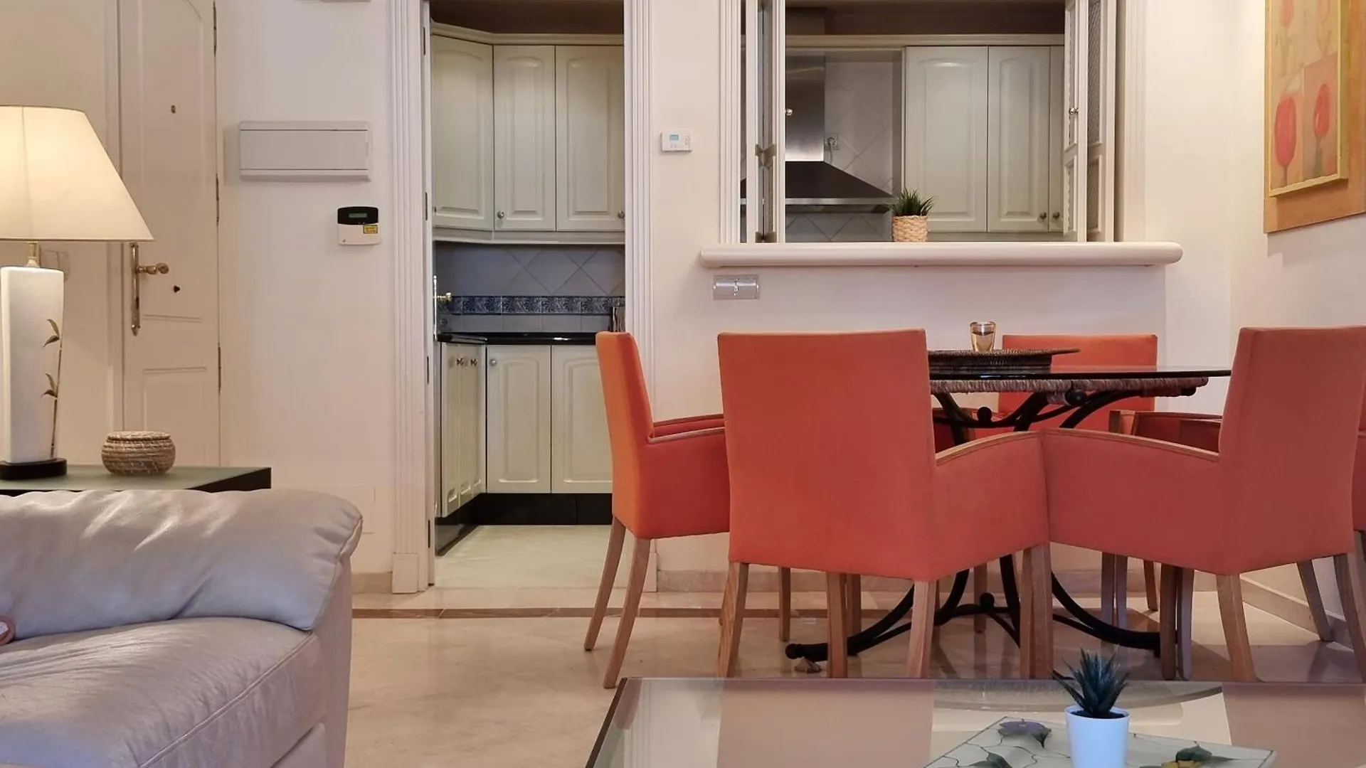 Jardines De Don Carlos Apartment Μαρμπέλλα