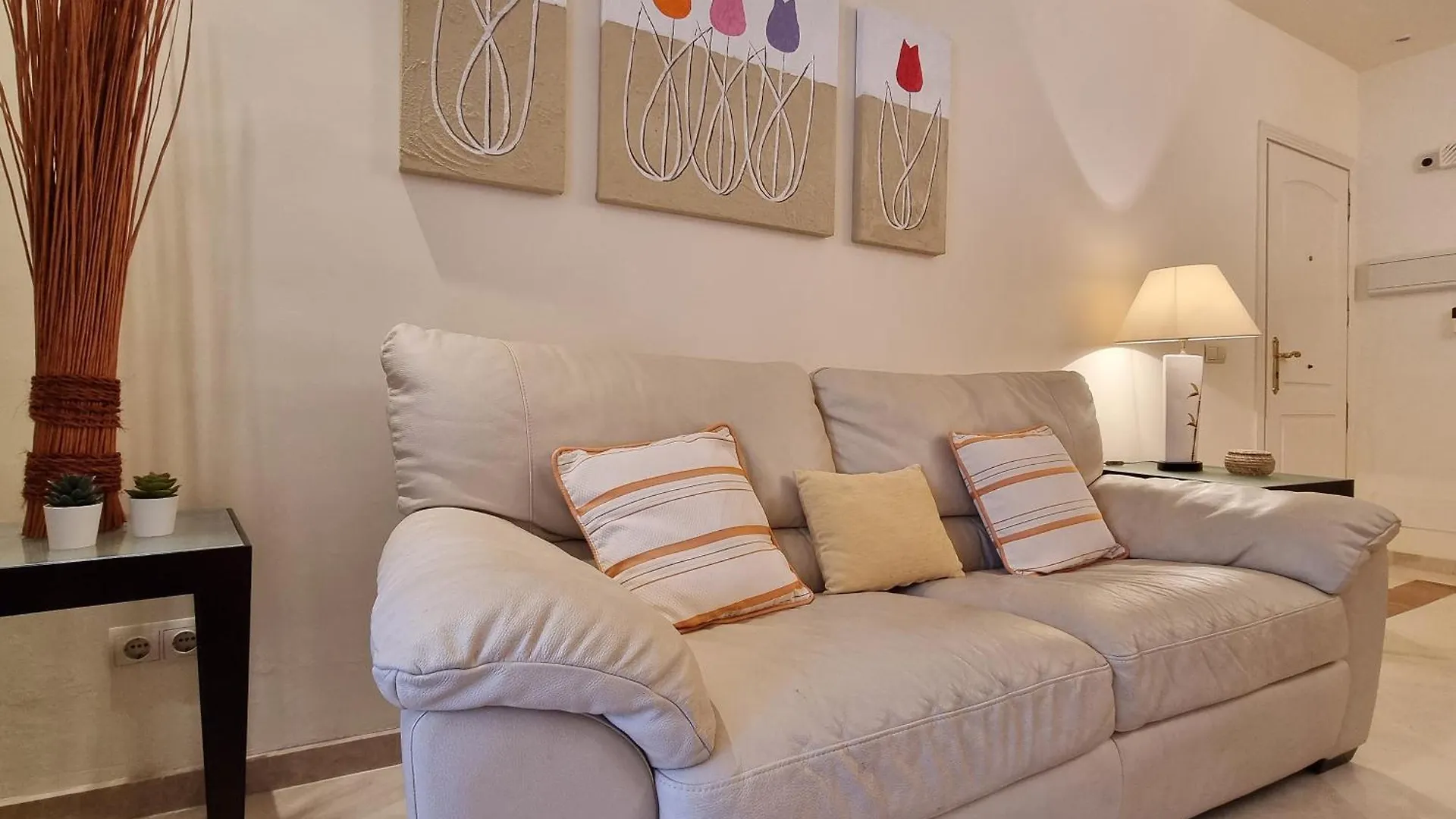 Jardines De Don Carlos Apartment Marbella