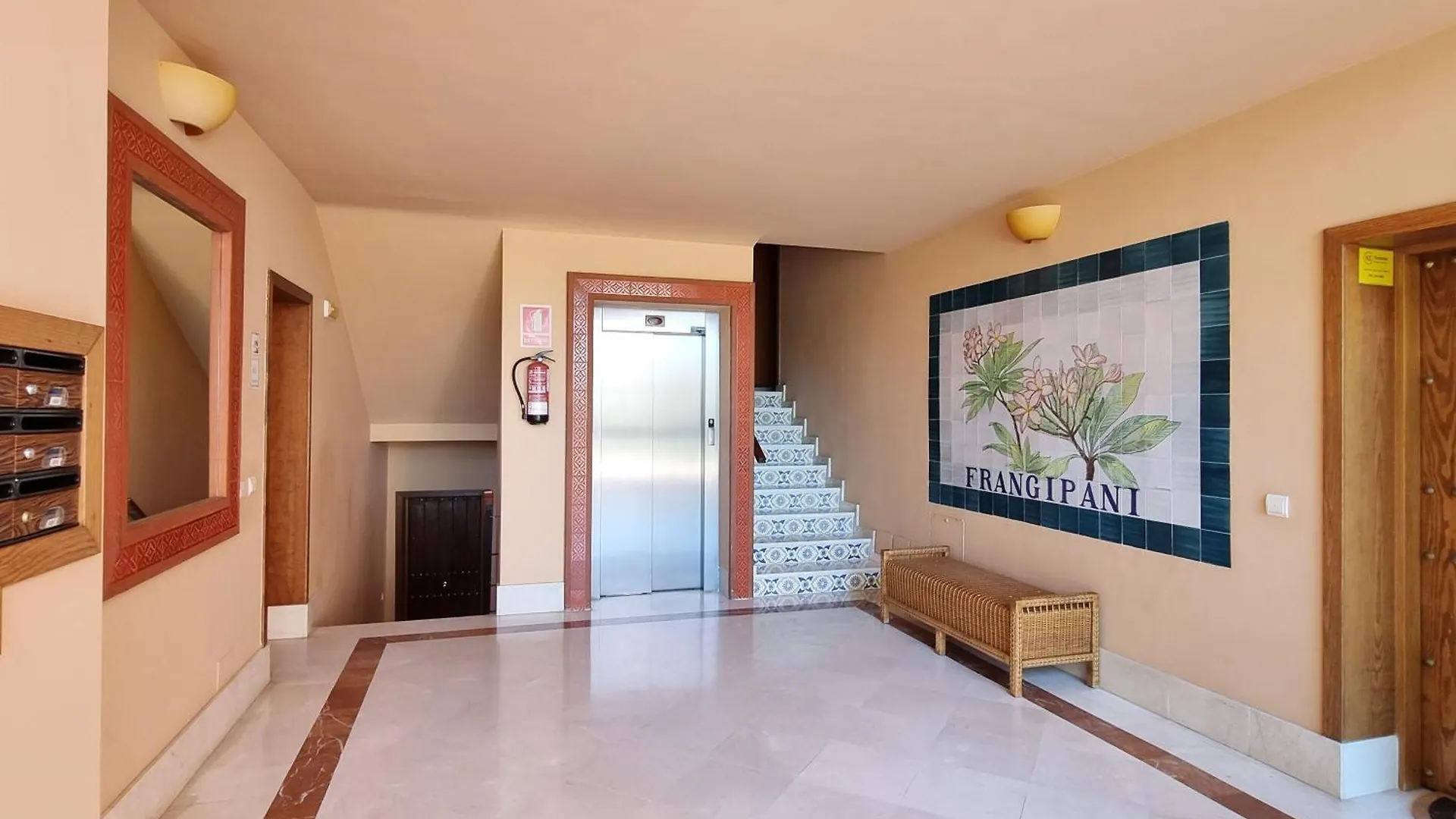 Jardines De Don Carlos Apartment Marbella