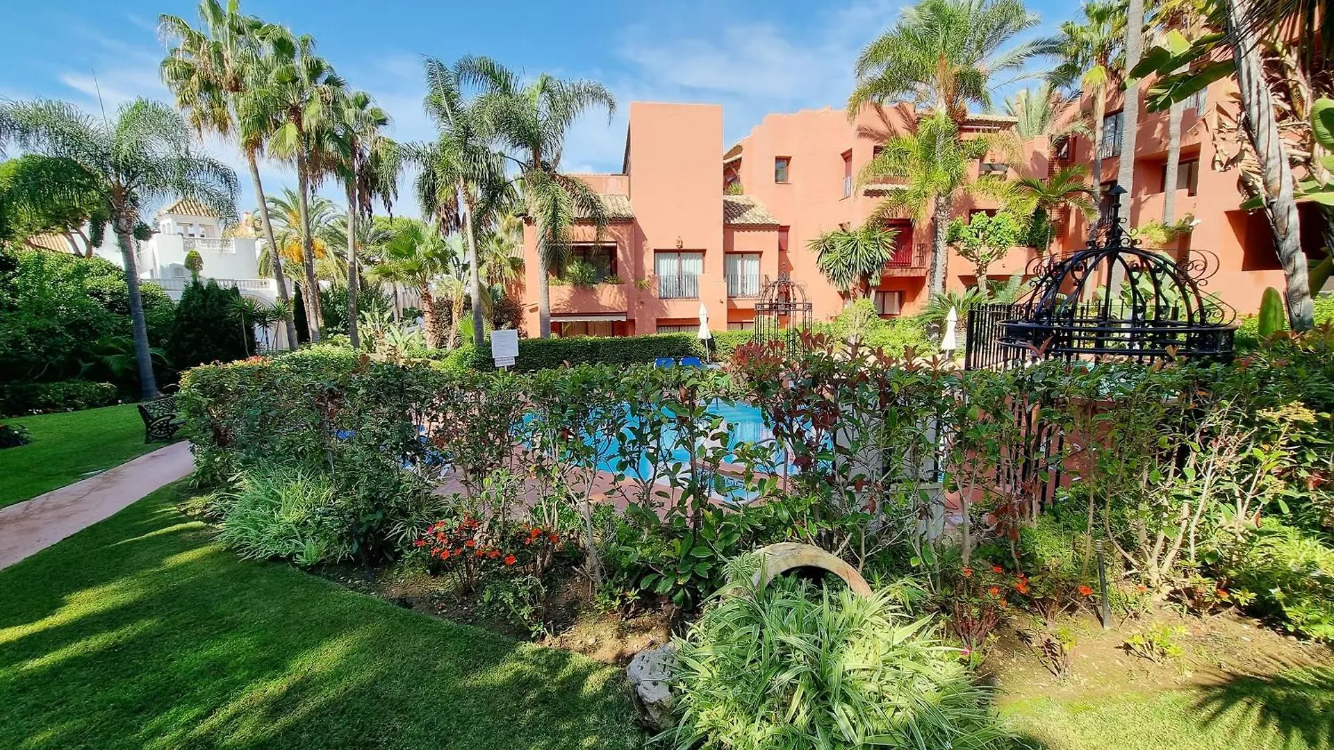 Jardines De Don Carlos Apartment Marbella Spagna
