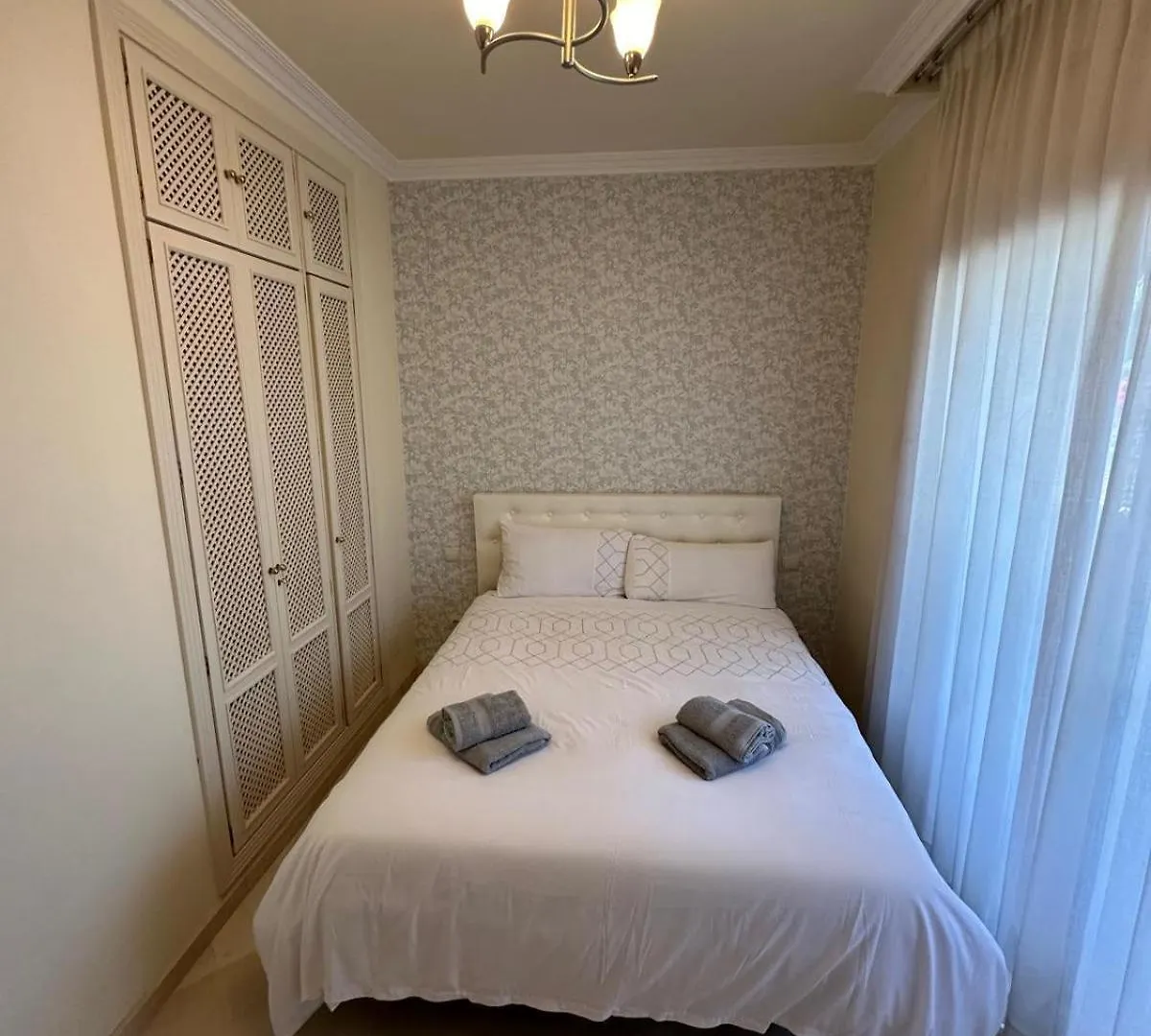 Jardines De Don Carlos Apartment Marbella